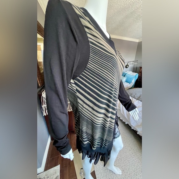 Dolcezza Tunic - Picture 9 of 15